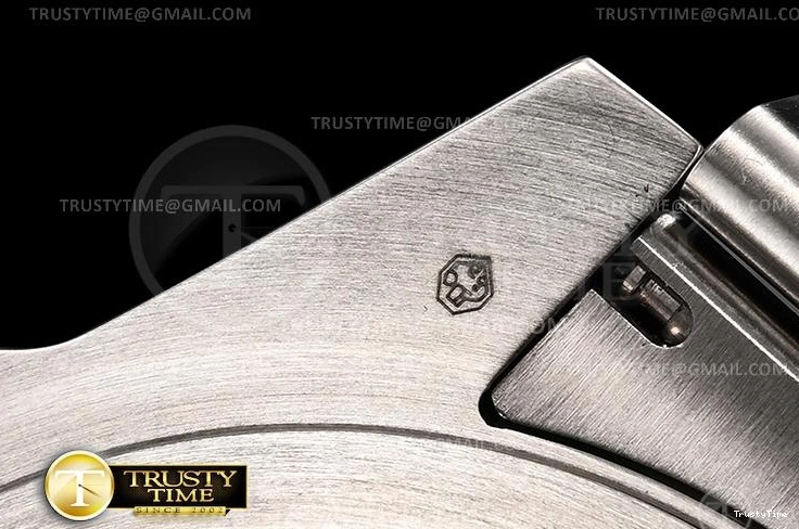 0421 ROLGMT191C – GMT II Durable 990